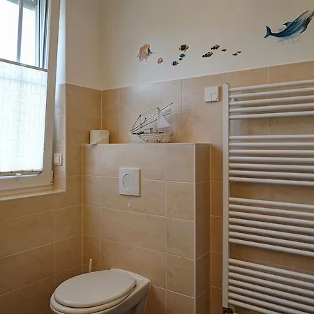 Ferienhaus Nachtigall غلوفي